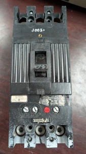 🤪 GE GENERAL ELECTRIC 200 AMP SCHUTZSCHALTER 600 VAC 3 POLIG E11592 MIT AUSLÖSER - Bild 1 von 8
