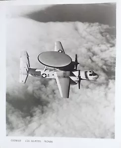 US NAVY - NAVAL AVIATION ~ GRUMMAN AEROSPACE CORPORATION E-2A "HAWKEYE" ~ - Bild 1 von 2
