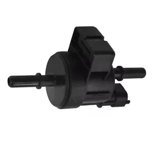 Electroválvula de purga de bote de vapor negro para Chevrolet Sonic I4 2012-2017 1,8 L - Imagen 1 de 11