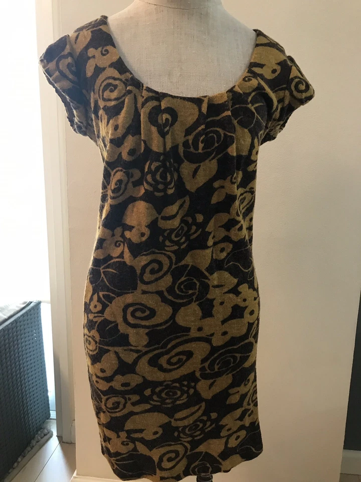 Mini Vestido Suéter Talla M Marrón y Mostaza Foto 1 de 4