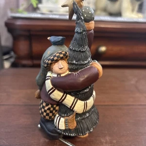 Skating Party Figurine From Williraye Studios. One Piece. Christmas. - Picture 1 of 6