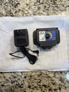 Innotek TRANSMITTER WALL UNIT Adapter SD-2000/3000 Underground Dog Fence System - Picture 1 of 2