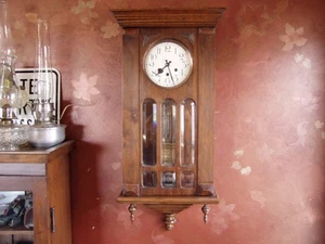 Antique 1890's Gustav Becker #2103581 Freiburg Medaille 5 rod T&S hanging clock - Picture 1 of 19