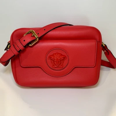 Bolso Bandolera para Cámara Versace Medusa Logo En Cuero de Becerro Granulado Rojo Foto 1 de 4