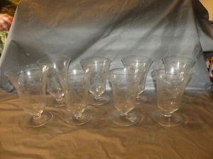 Set of 8 - Clear Glass Etched Water Goblets - 5¼" Tall - 3⅝ Top Diameter - Picture 1 of 5