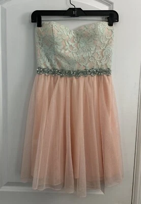 DEB Vestido de Fiesta de Baile de graduación Rosa Tul Sin Tirantes Brillante Estrás Talla 5 Foto 1 de 4