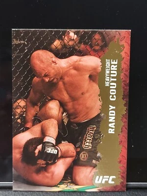 Randy Couture #46 2009 Topps UFC Round 2 Thick Gold Parallel - Image 1 of 2