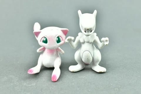 Pokemon Tomy Mew Mewtwo Pocket Monsters CGTSJ #2 Cover