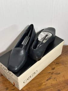Capezio Flats Loafers Womens 6 Blue Navy Jenny Slip On Leather Shoes New - Picture 1 of 9