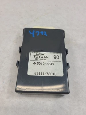 Chasis ECM Network Gateway tablero derecho compatible con 15-17 LEXUS NX200T 602249 Foto 1 de 4