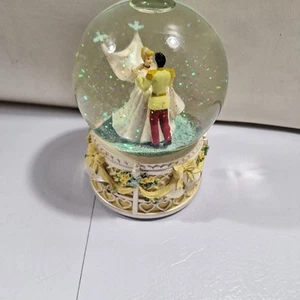 DISNEY CINDERELLA ENESCO SCHNEEKUGEL SPIELUHR MENDELSSOHN HOCHZEITSMARSCH ~ SEHR GUTER ZUSTAND - Bild 1 von 5
