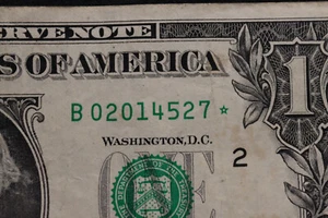 ONE DOLLAR FANCY BIRTHDAY/ANNIVERSARY STAR NOTE MAY 27, 2014 SN B 02014527 * - Picture 1 of 3
