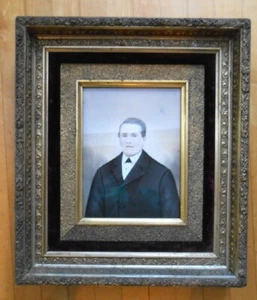 Antique 1800's layered Gold Wood Frame with retouched photo 17/5" x 20" - Picture 1 of 10