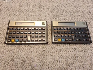 2 Hewlett Packard HP 12C Finanzrechner Gold beide getestet  - Bild 1 von 5