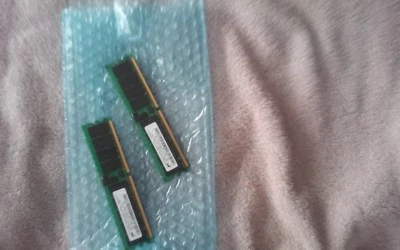 1GB Micron DDR2 PC2-3200R-333-11-c0 400MHz 1Rx4 ECC Reg RAM MT18HTF12872Y - Image 1 of 2