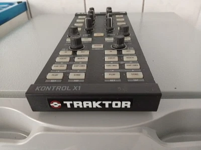 Native Instruments X1 MK1 ... PRACHTSTÜCK!. Coole Funktionsgarantie 😁 - Bild 1 von 4
