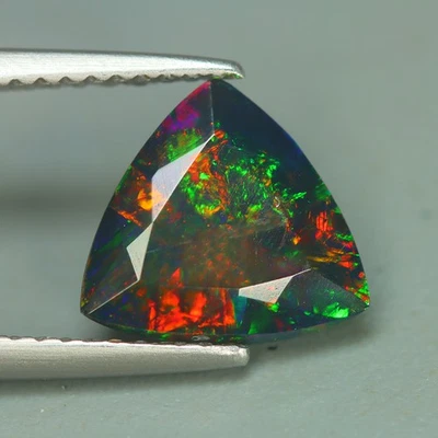 1.30 Cts_Inspiring !! 100 % Natural Multi-Color 3D Flash Welo Solid Black Opal - Image 1 of 3