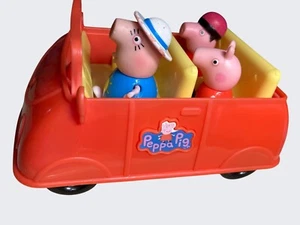 Peppa Pig Red Talking Car By Mattel with 3 Figures - Picture 1 of 15