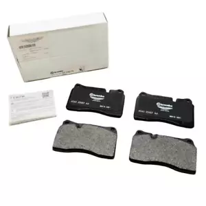 🚚8D332C562BA Genuine Aston Martin DBSV12Vantage Virage Ceramic Rear Brake Pads - Picture 1 of 8