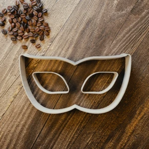 Mask Cookie Cutter - Fondant - 3 Sizes - Instagram - - Picture 1 of 3
