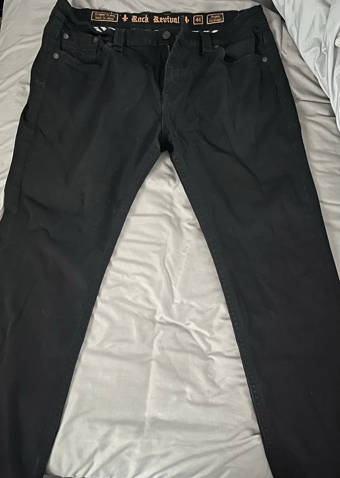 Pantalones de mezclilla oscuros Rock Revival para hombre Foto 1 de 4