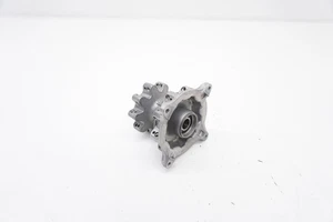2002 XR650R Front Wheel Hub OEM 44635‑MBN‑670 Honda XR 650R - Picture 1 of 14