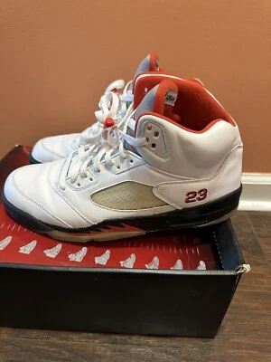 NIKE AIR JORDAN V 5 RETRO OG COUNTDOWN CDP WHITE BLACK FIRE RED 136027-163 11.5 - Image 1 of 4