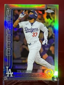 2025 Topps Chrome Teoscar Hernández #128 Refractor Los Angeles Dodgers - Bild 1 von 2