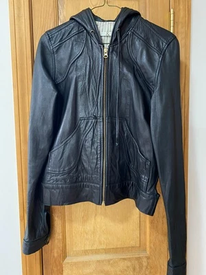 Chaqueta de cuero negra Mike & Chris talla L Foto 1 de 4