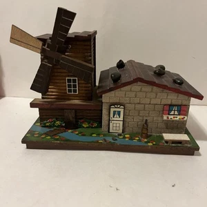 Joyero vintage 1967 Windmill caja de música estampada ~ hecho ~ en ~ Japón - Imagen 1 de 7