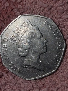 Beautiful 1997 . D . 50 Pence Coin With Several Mint Errors Very RARE! - Picture 1 of 6