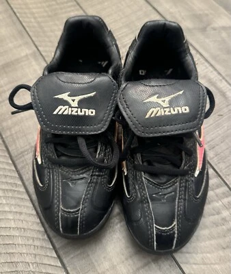 Mizuno Finch Franchise Baseball Girls Cleats Sz 3.5  - Image 1 of 4