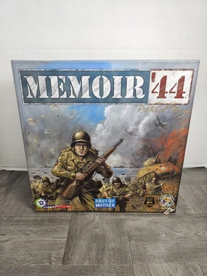 Days of Wonder Memoir 44 WWII Board Game Richard Borg Complete Excellent Cond - Image 1 of 4