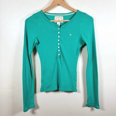 Antigo Y2K Abercrombie & Fitch com nervuras G/S ajustado Henley Top Juniors M alce verde - Imagem 1 de 4