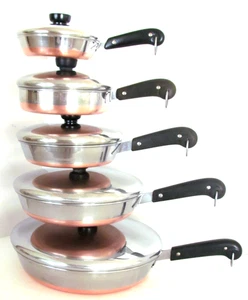 REVERE WARE PRE 68 PFANNEN 10 STCK. - GROSSE 12 ZOLL PFANNE & FLACHE SEITE 7 ZOLL ALLE DECKEL - Bild 1 von 8