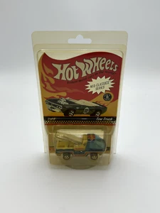 Hot Wheels Neo-Classics Series Tow Truck - Picture 1 of 2