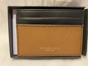 Michael Kors Wallet - Picture 1 of 2