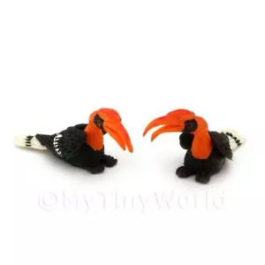 2 Fatto a Mano Miniatura per Casa Delle Bambole Arancione Bucerotidi - Foto 1 di 1