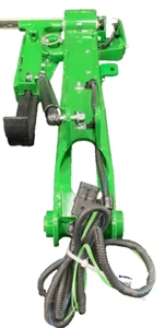John Deer AXE55590: Off the Ground Float Arm - Picture 1 of 8