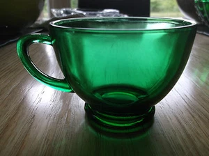 Set of 11 Vintage  Anchor Hocking Forest Green Punch Cups - Nice! - Picture 1 of 7