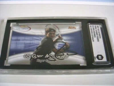 ROGER FEDERER AUTO 2007 US OPEN MEMORIES SGC AUTHENTICATED - Image 1 of 4