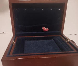 Vintage Reed & Barton - Eureka Mfg - Wooden Jewelry Box Chest - Picture 1 of 11