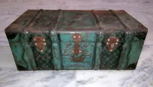 Antique Old Iron Hand Crafted Painted Beautiful Indian Big Trunk Box Germany - Picture 1 of 12