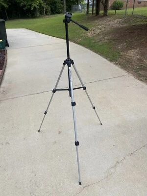 Velbon Videomate 300 Tripod Lightweight Video Tripod Aluminum - Image 1 of 4