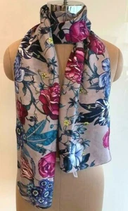 Brandneu wunderschöner großer Frühling/Sommer Blumen 100 % reine Seide Schal/Stola - Bild 1 von 3