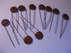 Condensador Disco Cerámico .0068uF 500V 20% Z5U AE 0.0068 - NOS Cantidad 10 - Imagen 1 de 2