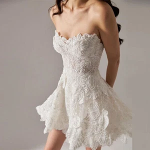 White Lace Mini Wedding Dress Applique Sexy Sweetheart A-Line Bridal Gown - Picture 1 of 3