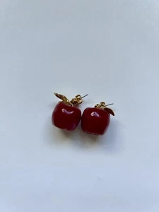 Vintage Avon Red Apple a Day Lucite Ohrringe goldfarben Metall - Bild 1 von 4