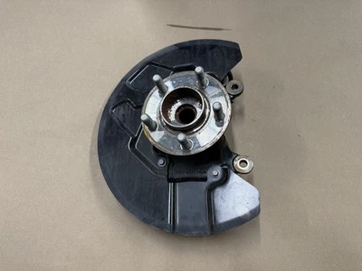 2021-2023 Ford Mustang 5.0 GT LH Driver Side Front Spindle Knuckle Hub 4 Bolt - Image 1 of 4