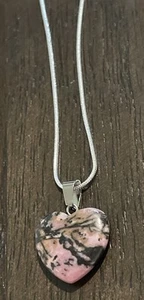 Ciondolo pietra cuore nero rosa rodonite 16” collana ciondolo argento sterling 925 - Foto 1 di 8